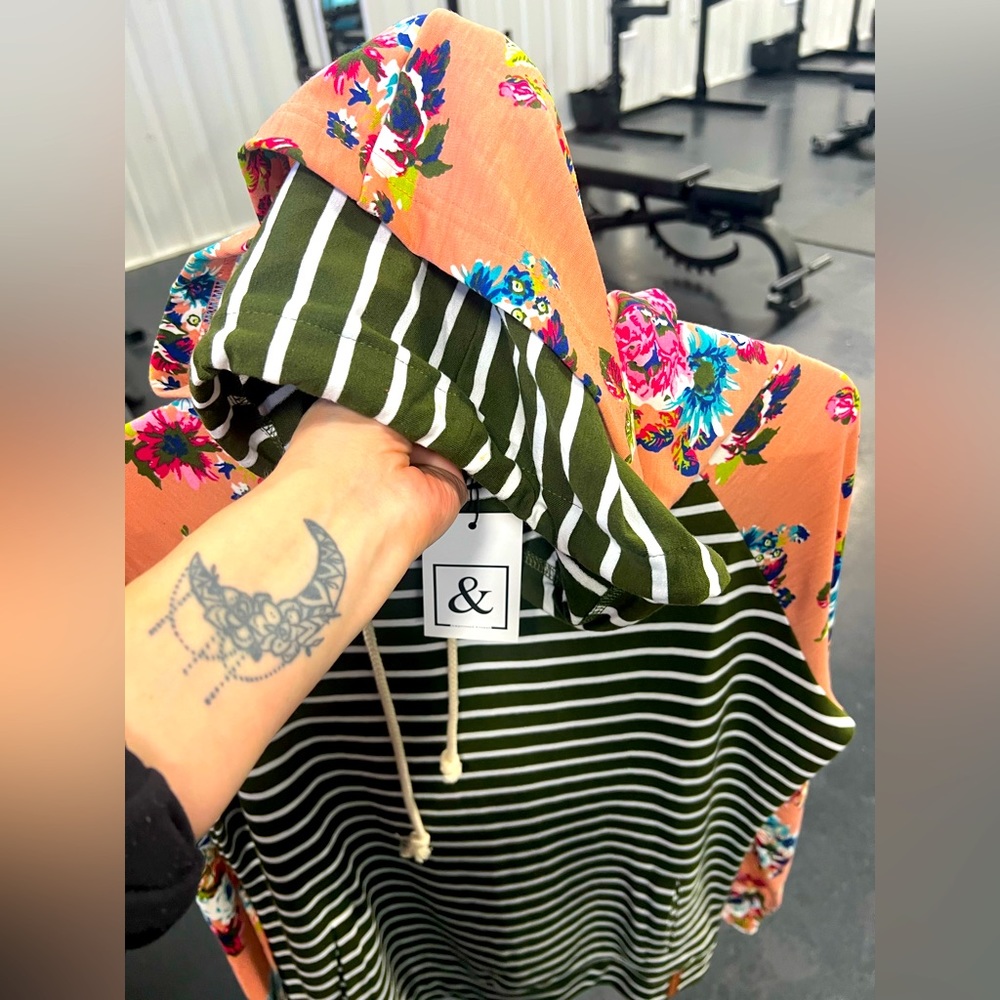 Ampersand Avenue Double Hood Hoodie. Green and white stripe/ floral. Size L